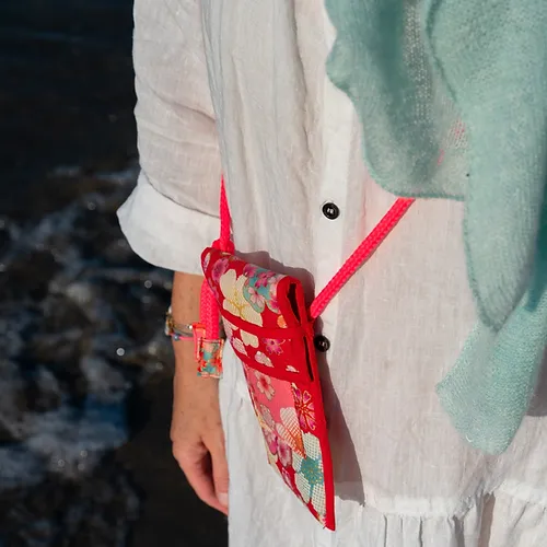Maison Me Oh! : Pochette téléphone bandoulière tissus japonais sakura