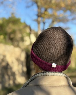 Bonnet pur cachemire réversible chocolat / pourpre
