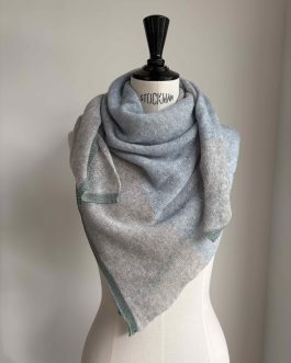 Maison Me Oh! : carré cachemire et lin rayures 3 tons bleu ciel / gris brume / céladon