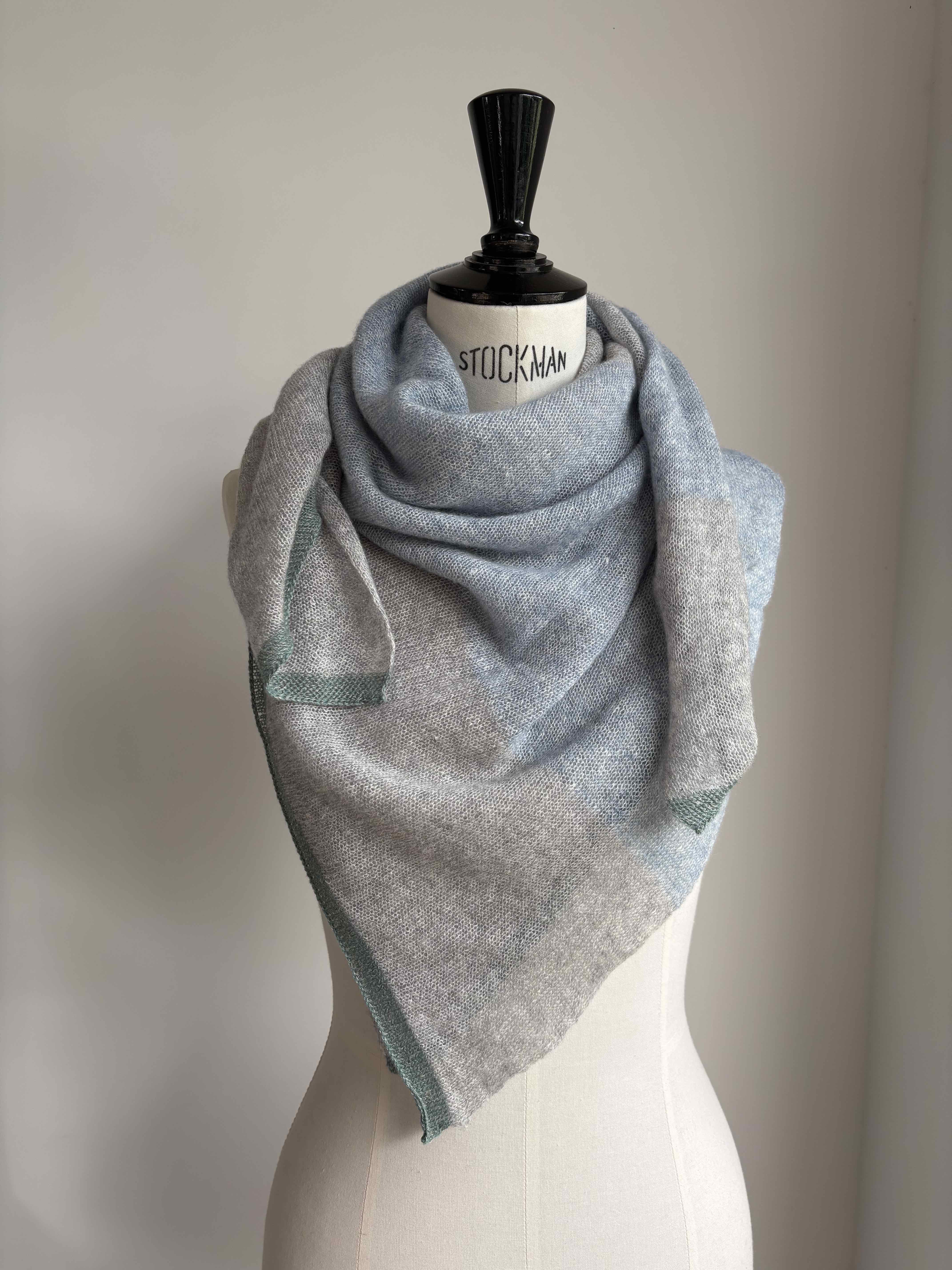 Maison Me Oh! : carré cachemire et lin rayures 3 tons bleu ciel / gris brume / céladon